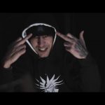 Nepřeháněj (feat. Slug)